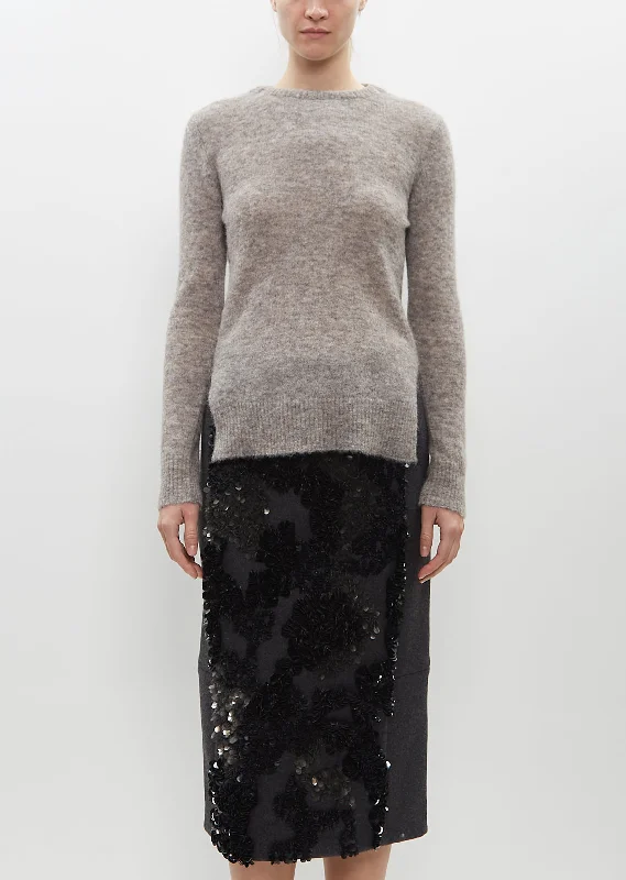 Bottom And Versatile Long Sleeve Crew Neck Knit — Greige