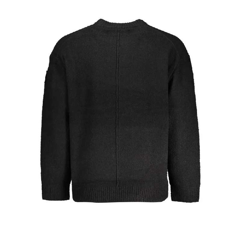 Fresh And Elegant Calvin Klein Sleek Long Sleeved Crew Neck Men's Sweater
