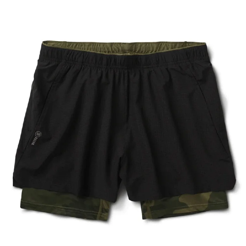 Elegant And Charming Roark Men's Bommer 3.5" Short